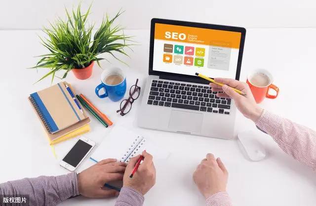 供一个大学生四年需要花多少钱